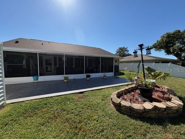 En Venta: $400,000 (3 camas, 2 baños, 1800 Pies cuadrados)