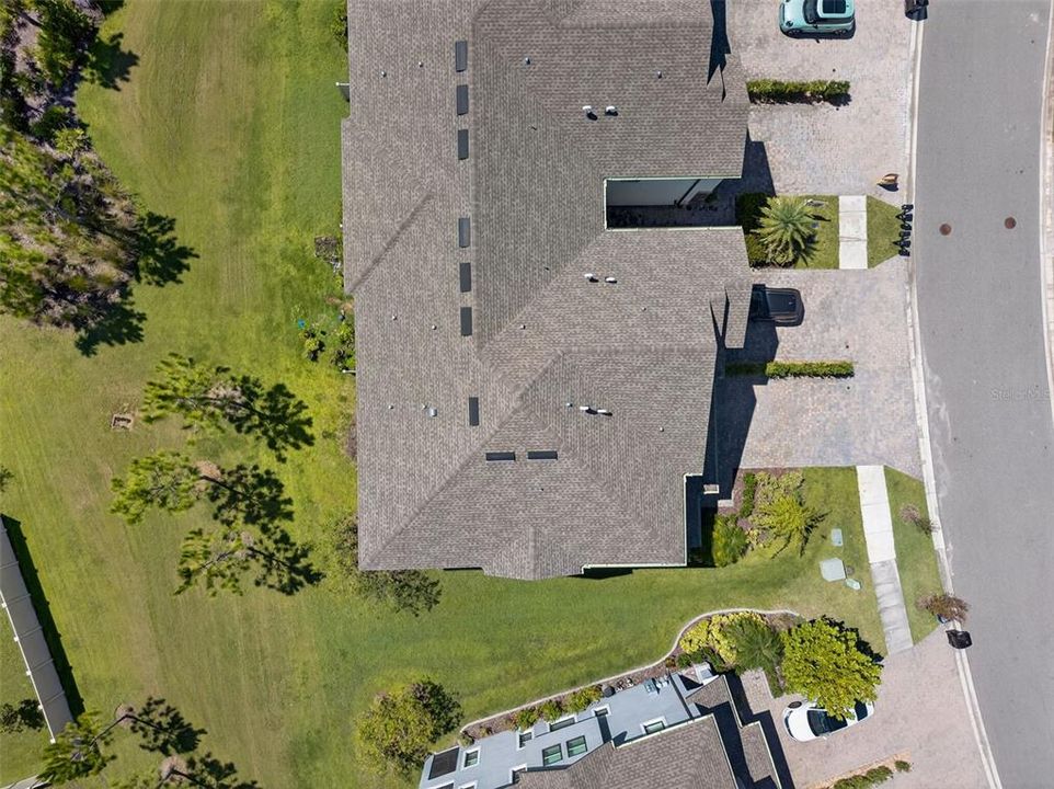 出租: $3,000 (3 贝兹, 2 浴室, 2048 平方英尺)