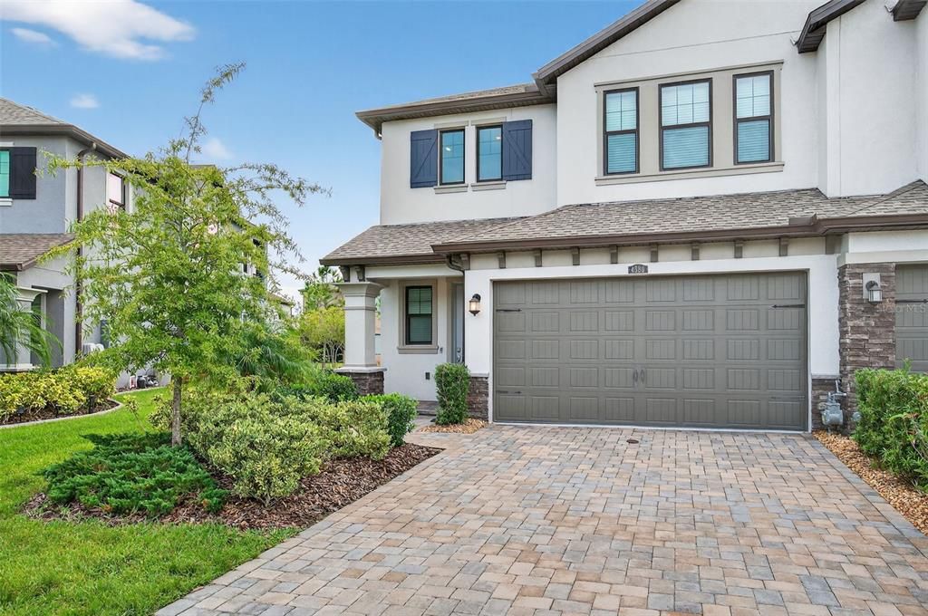 出租: $3,000 (3 贝兹, 2 浴室, 2048 平方英尺)