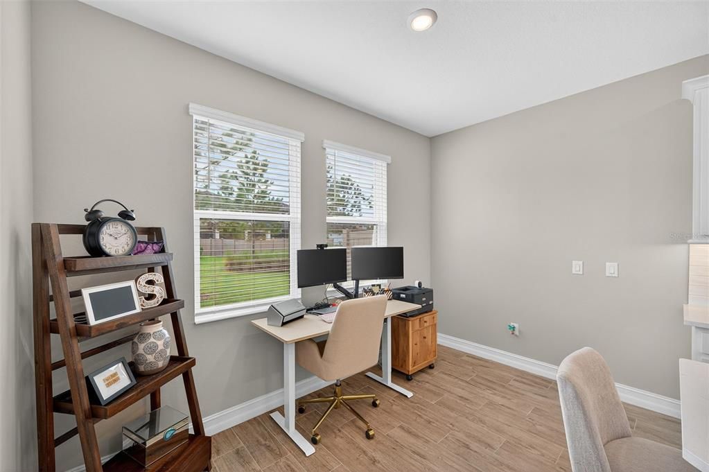 出租: $3,000 (3 贝兹, 2 浴室, 2048 平方英尺)