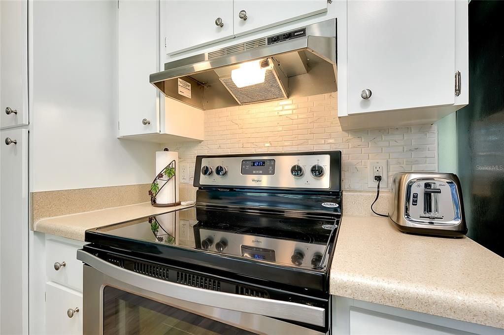 待售: $225,500 (2 贝兹, 2 浴室, 1311 平方英尺)