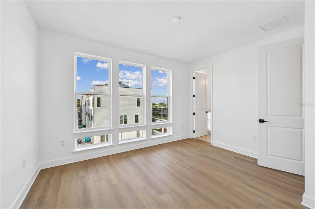 待售: $625,000 (3 贝兹, 3 浴室, 1815 平方英尺)