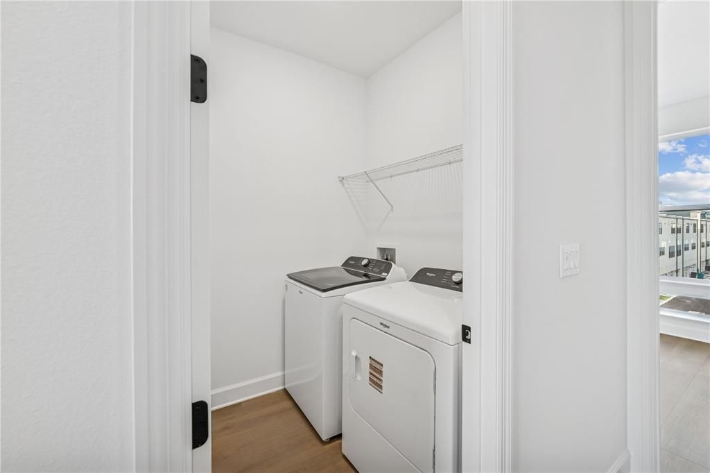 待售: $625,000 (3 贝兹, 3 浴室, 1815 平方英尺)