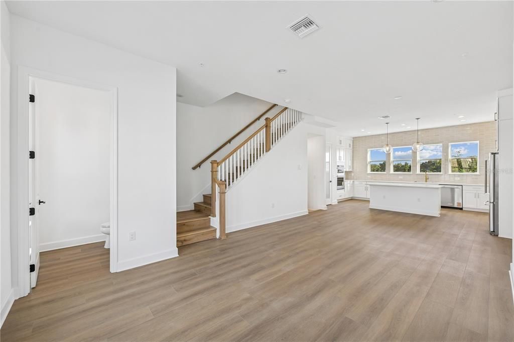 待售: $625,000 (3 贝兹, 3 浴室, 1815 平方英尺)