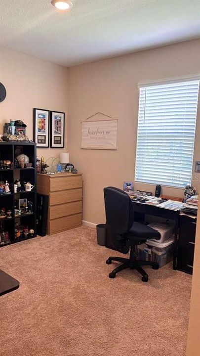 For Rent: $2,300 (3 beds, 2 baths, 1760 Square Feet)