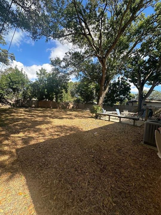 Active With Contract: $425,000 (3 beds, 2 baths, 1228 Square Feet)