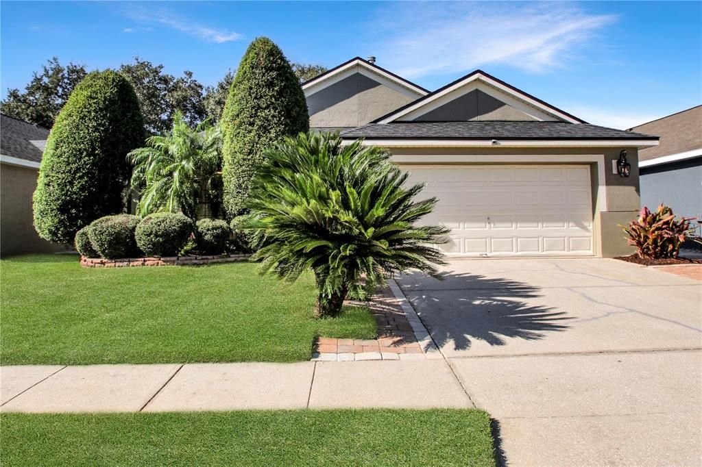 Recently Sold: $430,000 (3 beds, 2 baths, 1710 Square Feet)