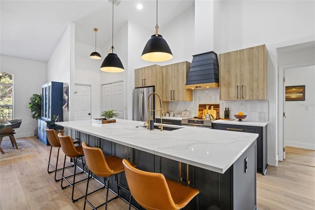 Active With Contract: $499,000 (3 beds, 2 baths, 1960 Square Feet)