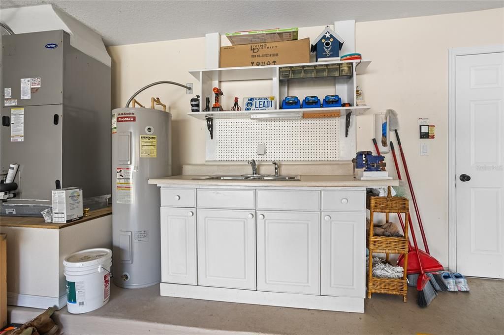 Active With Contract: $499,000 (3 beds, 2 baths, 1960 Square Feet)