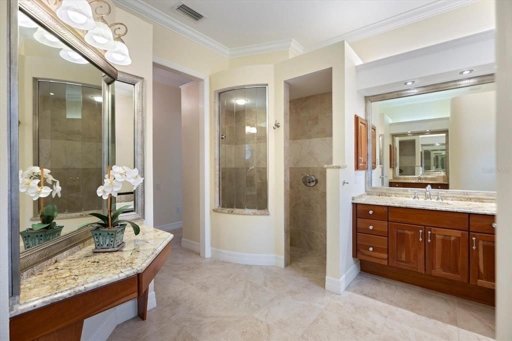 На продажу: $1,075,000 (4 спален, 3 ванн, 3737 Квадратных фут)