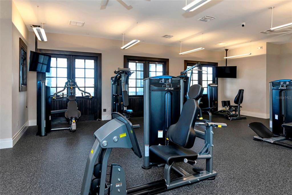 For Sale: $415,000 (4 beds, 2 baths, 2320 Square Feet)