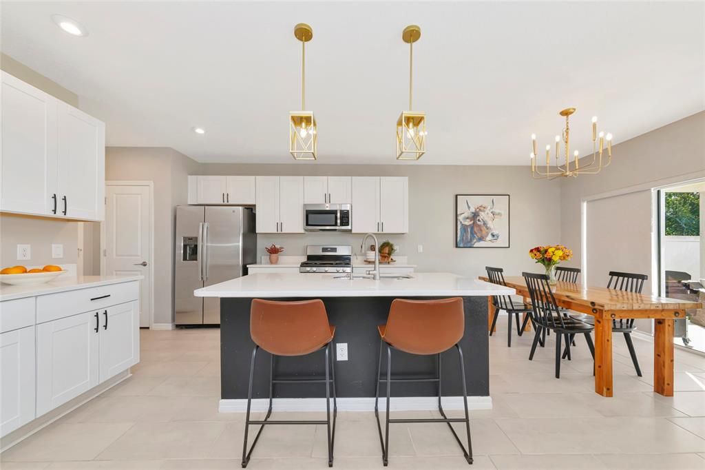 For Sale: $415,000 (4 beds, 2 baths, 2320 Square Feet)