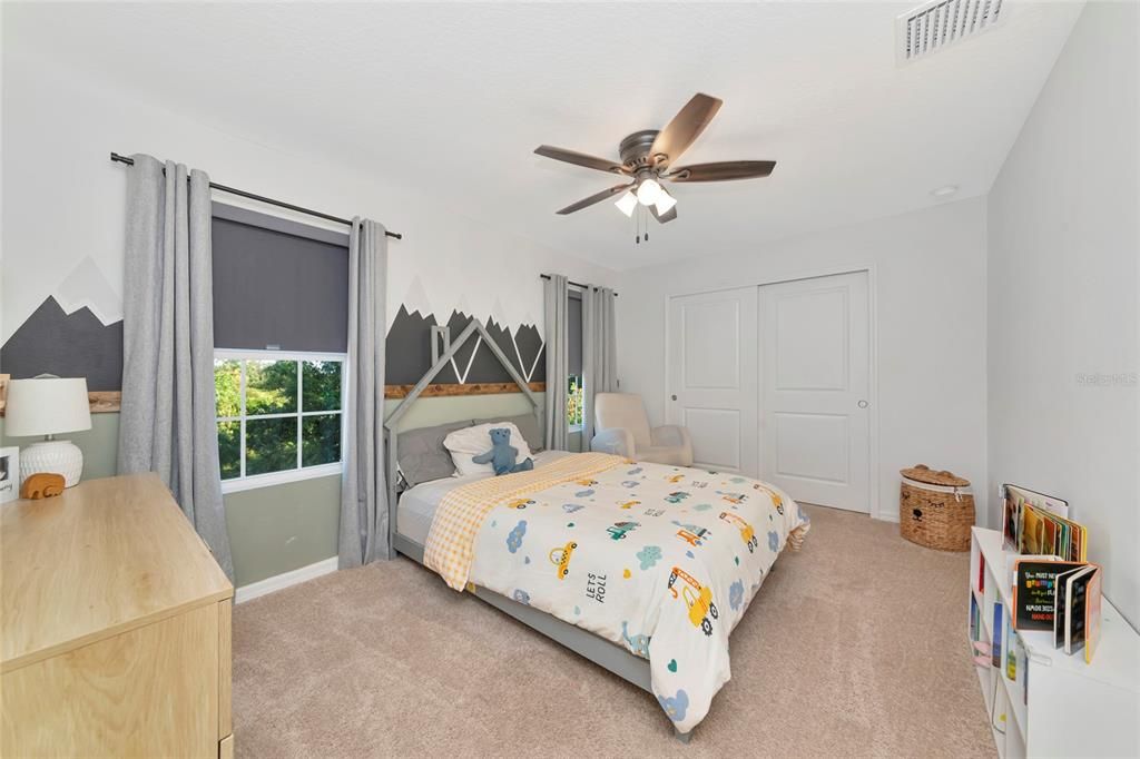 For Sale: $415,000 (4 beds, 2 baths, 2320 Square Feet)