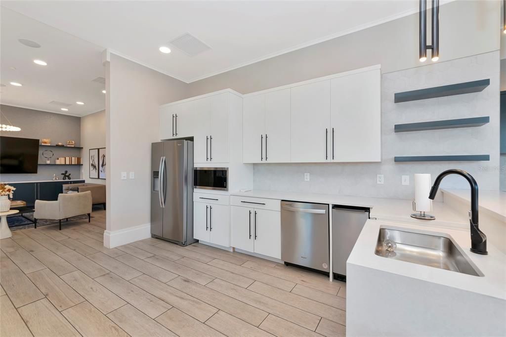 For Sale: $415,000 (4 beds, 2 baths, 2320 Square Feet)