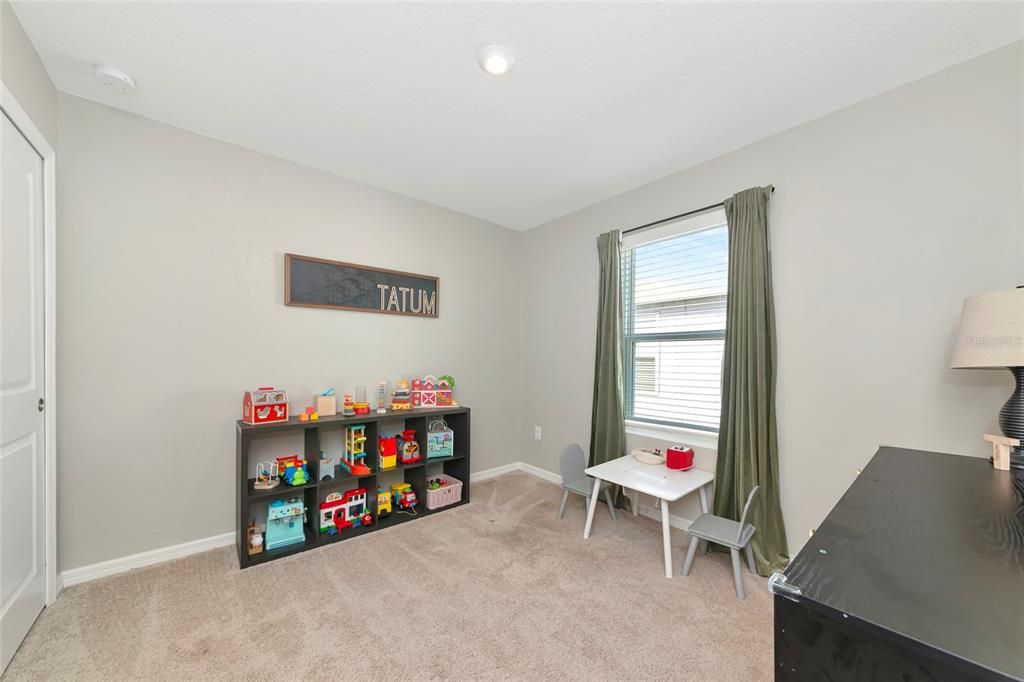 For Sale: $415,000 (4 beds, 2 baths, 2320 Square Feet)