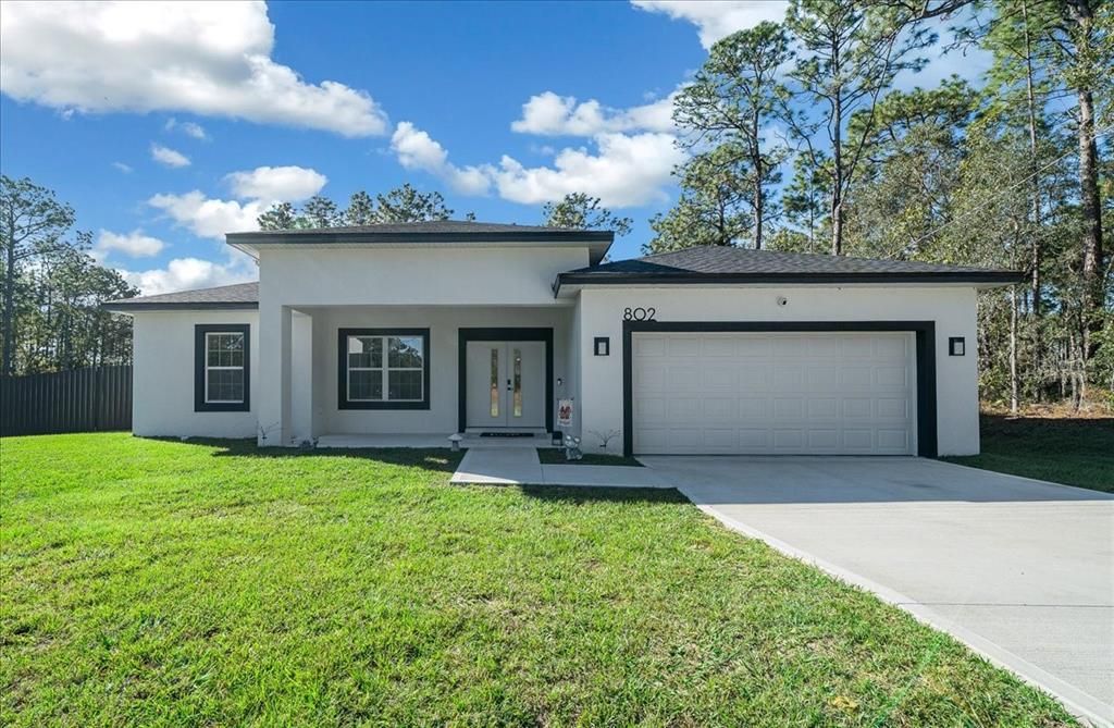 Activo con contrato: $297,000 (3 camas, 2 baños, 1529 Pies cuadrados)