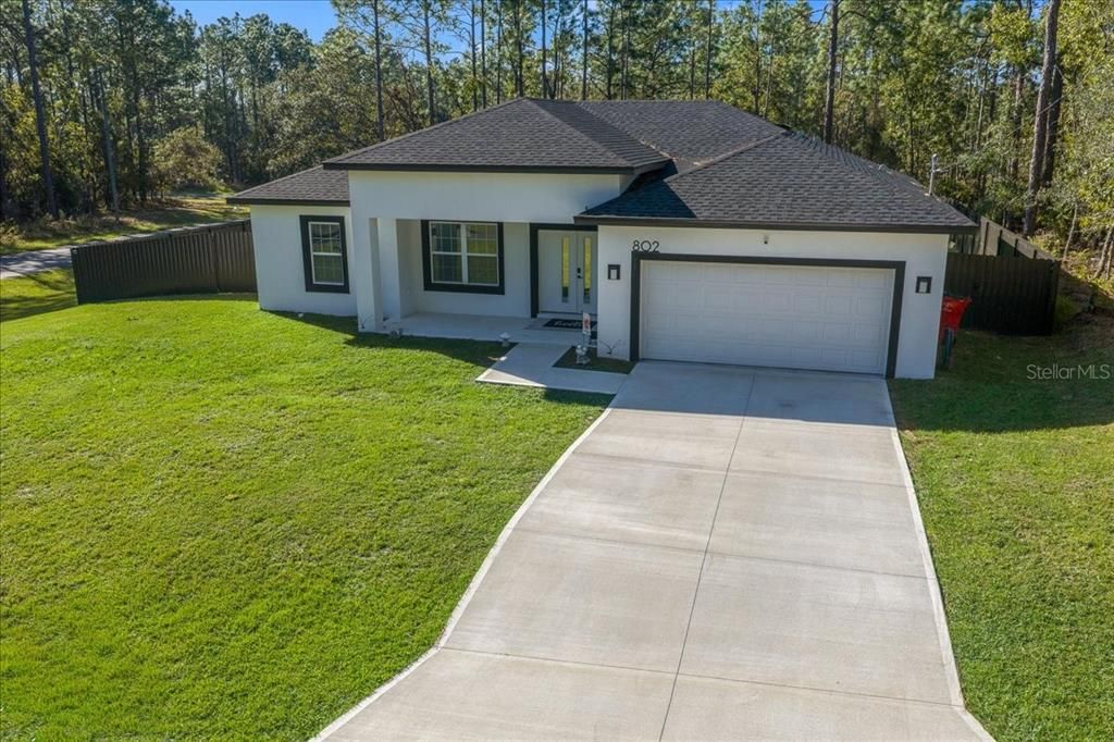 Activo con contrato: $297,000 (3 camas, 2 baños, 1529 Pies cuadrados)