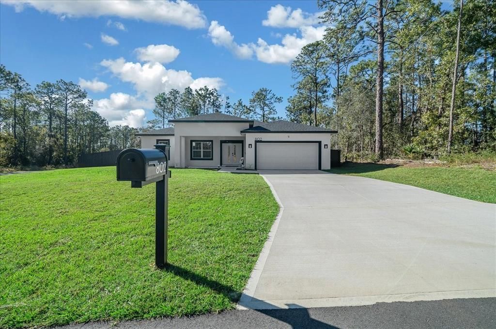 Activo con contrato: $297,000 (3 camas, 2 baños, 1529 Pies cuadrados)