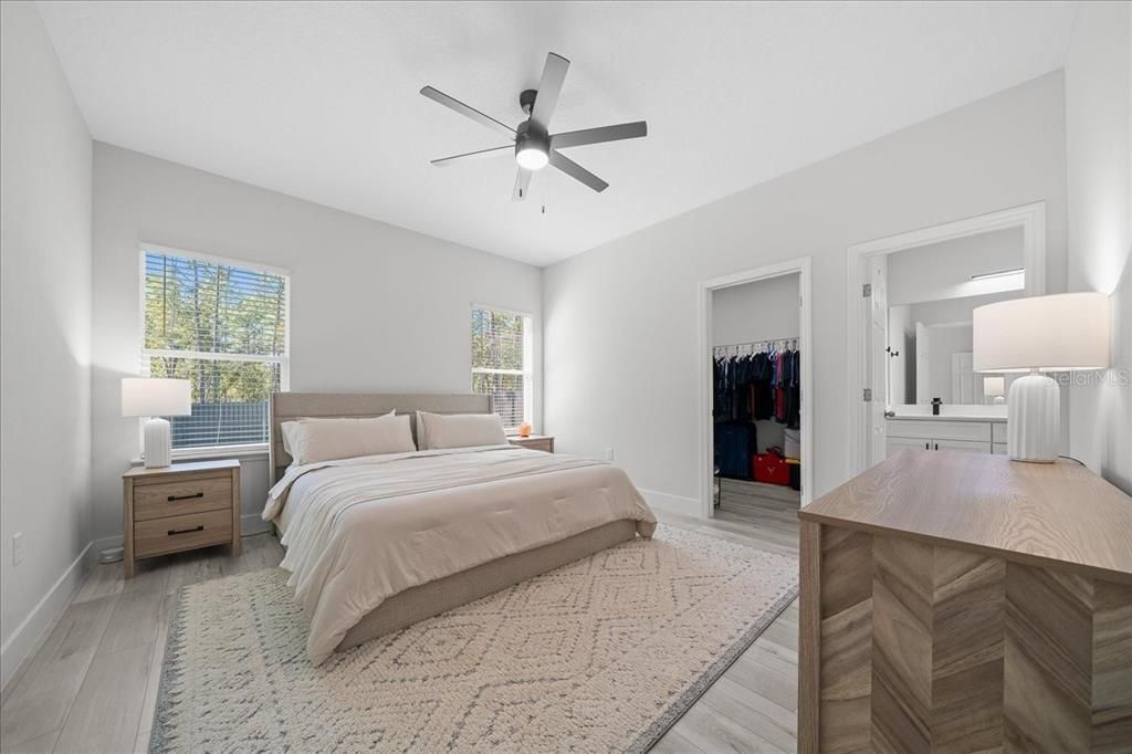 Activo con contrato: $297,000 (3 camas, 2 baños, 1529 Pies cuadrados)