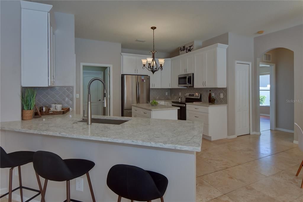 For Sale: $525,000 (4 beds, 2 baths, 2360 Square Feet)