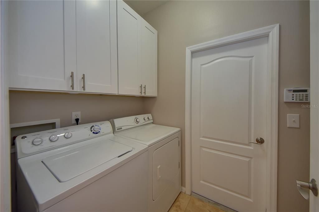 For Sale: $525,000 (4 beds, 2 baths, 2360 Square Feet)