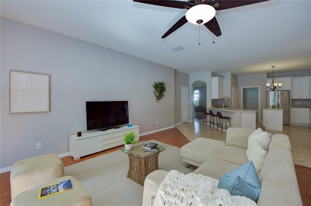 For Sale: $525,000 (4 beds, 2 baths, 2360 Square Feet)