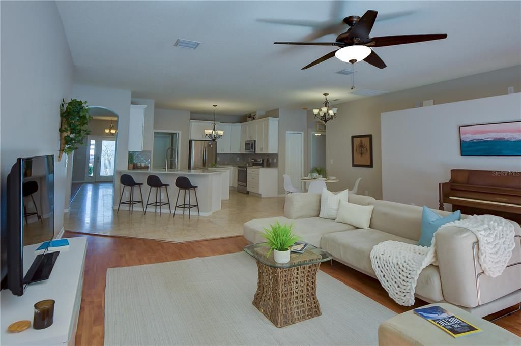 For Sale: $525,000 (4 beds, 2 baths, 2360 Square Feet)