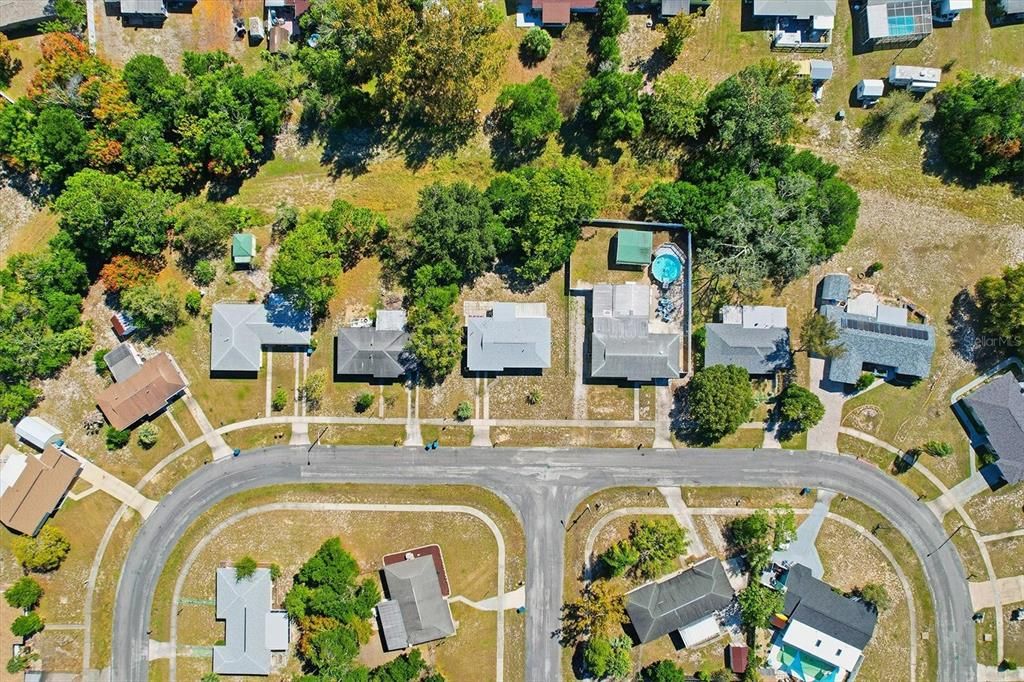 For Sale: $231,900 (2 beds, 1 baths, 850 Square Feet)