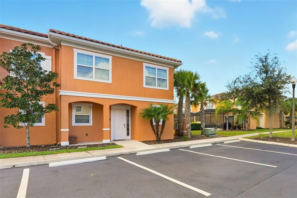 合同活跃: $360,000 (3 贝兹, 2 浴室, 1474 平方英尺)