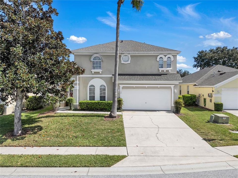 待售: $458,000 (6 贝兹, 4 浴室, 2689 平方英尺)