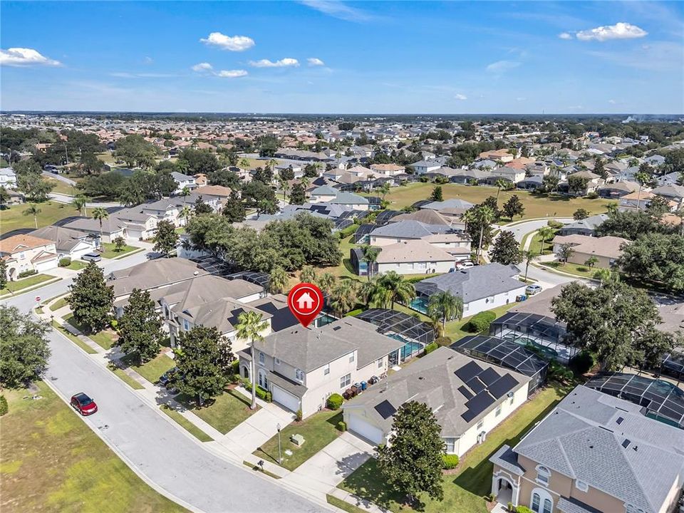 待售: $458,000 (6 贝兹, 4 浴室, 2689 平方英尺)