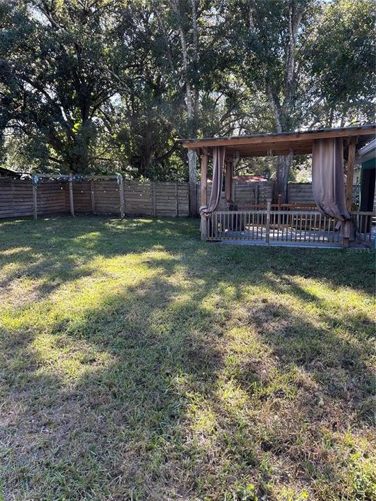 Active With Contract: $349,900 (3 beds, 2 baths, 1667 Square Feet)