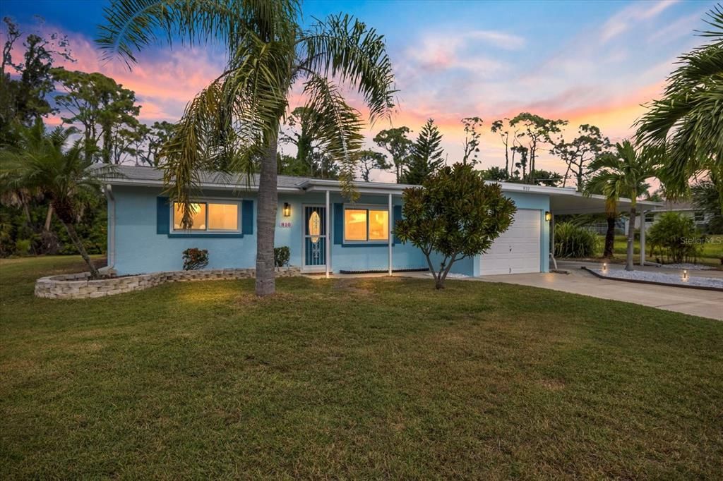 For Sale: $344,000 (3 beds, 2 baths, 1360 Square Feet)