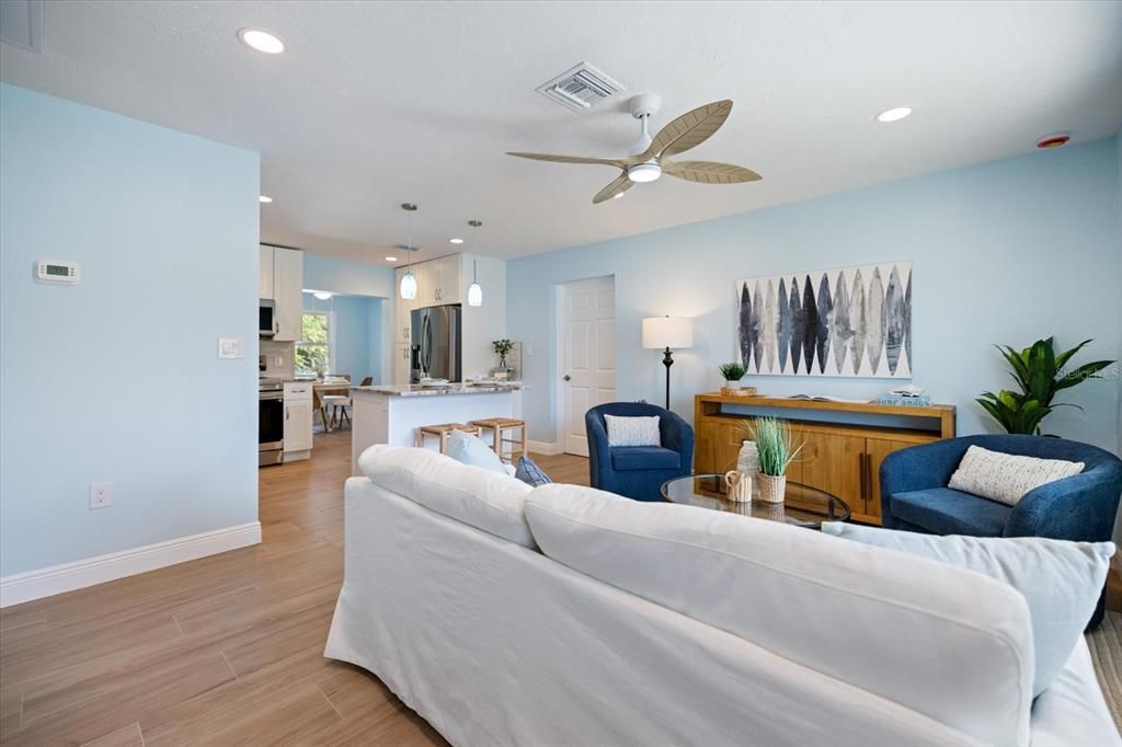 For Sale: $344,000 (3 beds, 2 baths, 1360 Square Feet)