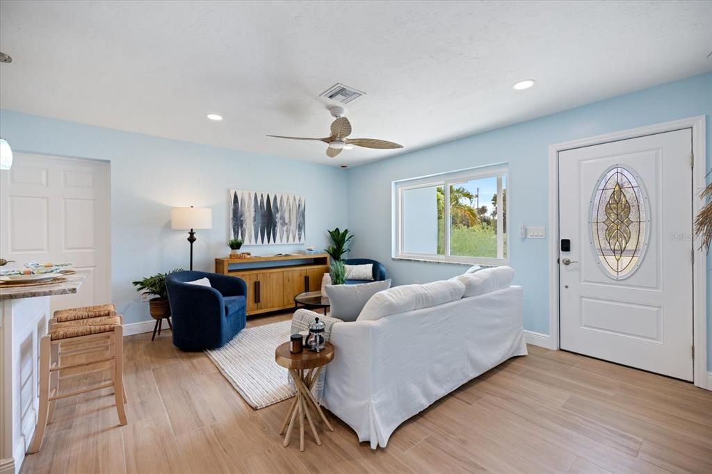 For Sale: $344,000 (3 beds, 2 baths, 1360 Square Feet)