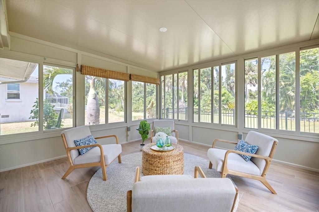 For Sale: $344,000 (3 beds, 2 baths, 1360 Square Feet)