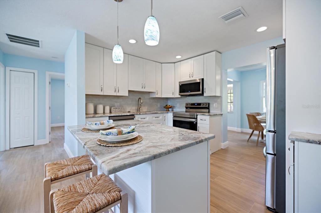 For Sale: $344,000 (3 beds, 2 baths, 1360 Square Feet)