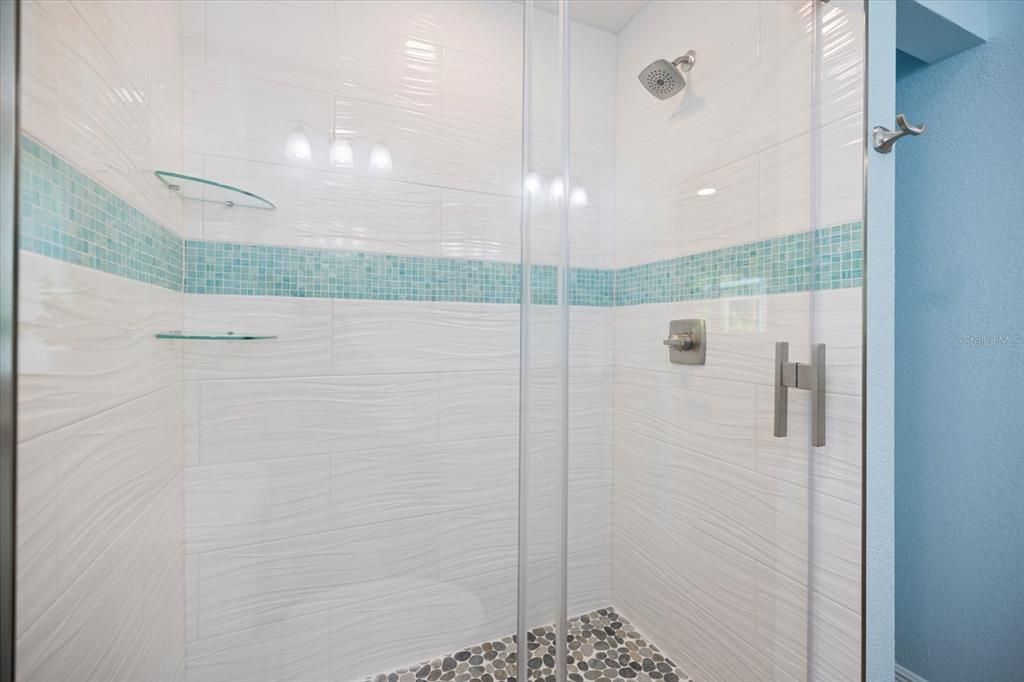 For Sale: $344,000 (3 beds, 2 baths, 1360 Square Feet)