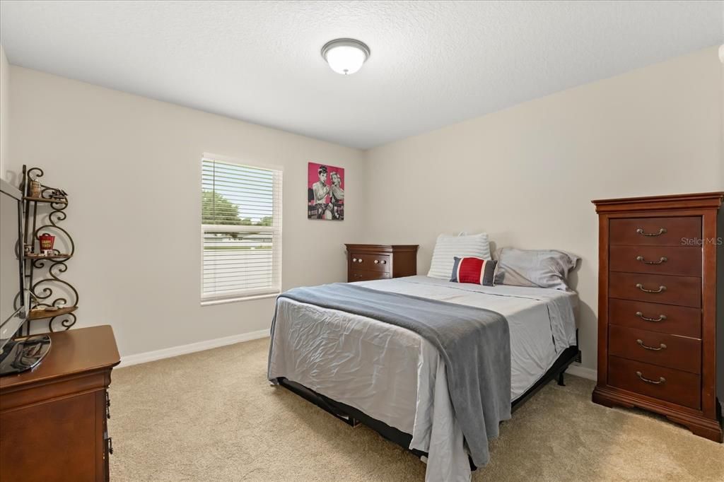 For Sale: $277,500 (3 beds, 2 baths, 1569 Square Feet)