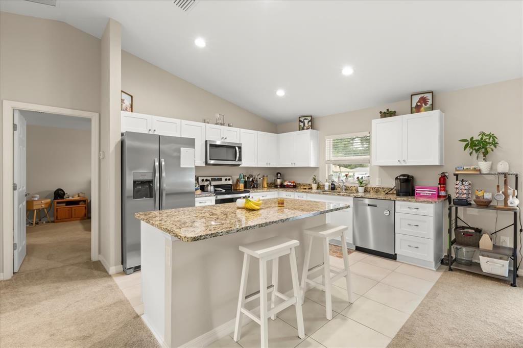 For Sale: $277,500 (3 beds, 2 baths, 1569 Square Feet)