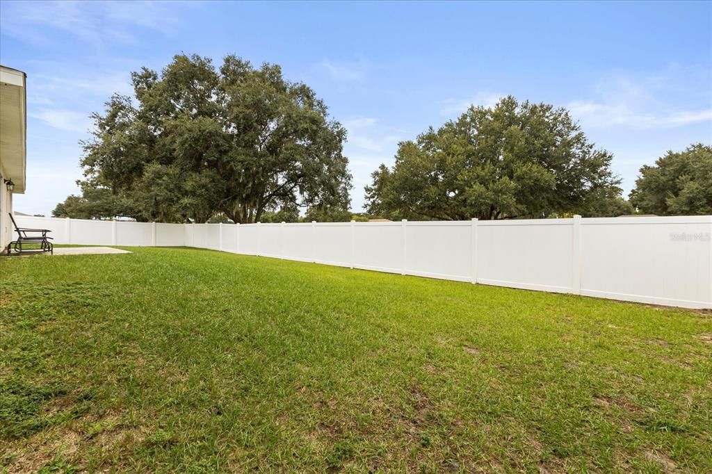 For Sale: $277,500 (3 beds, 2 baths, 1569 Square Feet)