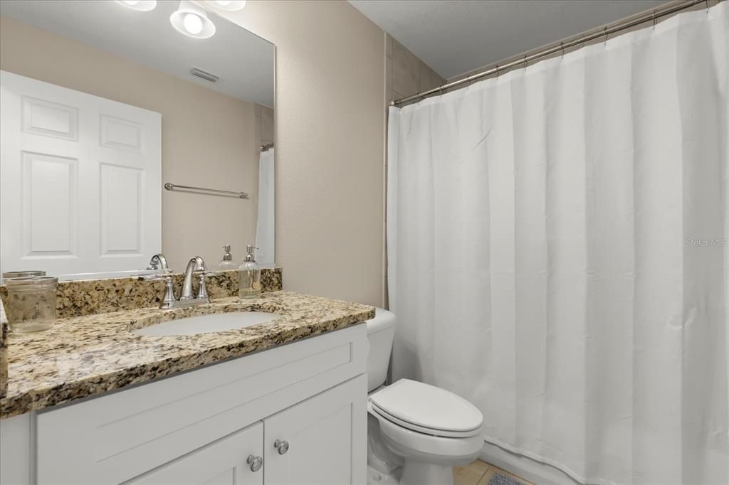 For Sale: $277,500 (3 beds, 2 baths, 1569 Square Feet)