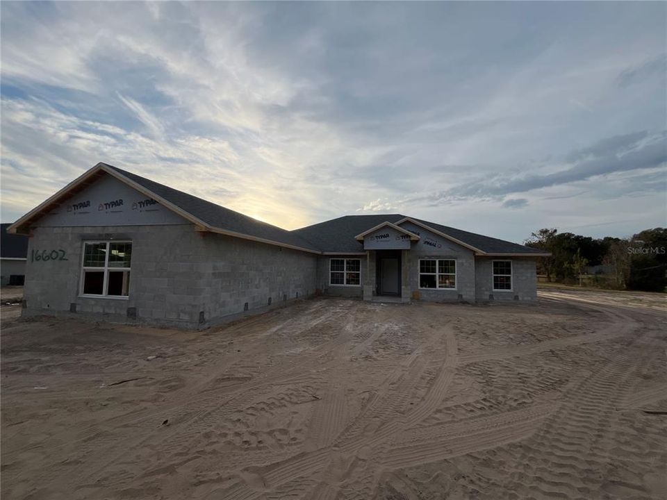 For Sale: $434,950 (4 beds, 2 baths, 2555 Square Feet)