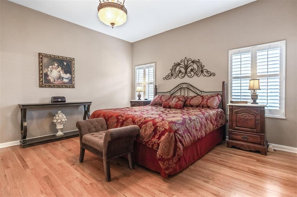 For Sale: $1,350,000 (4 beds, 2 baths, 2703 Square Feet)