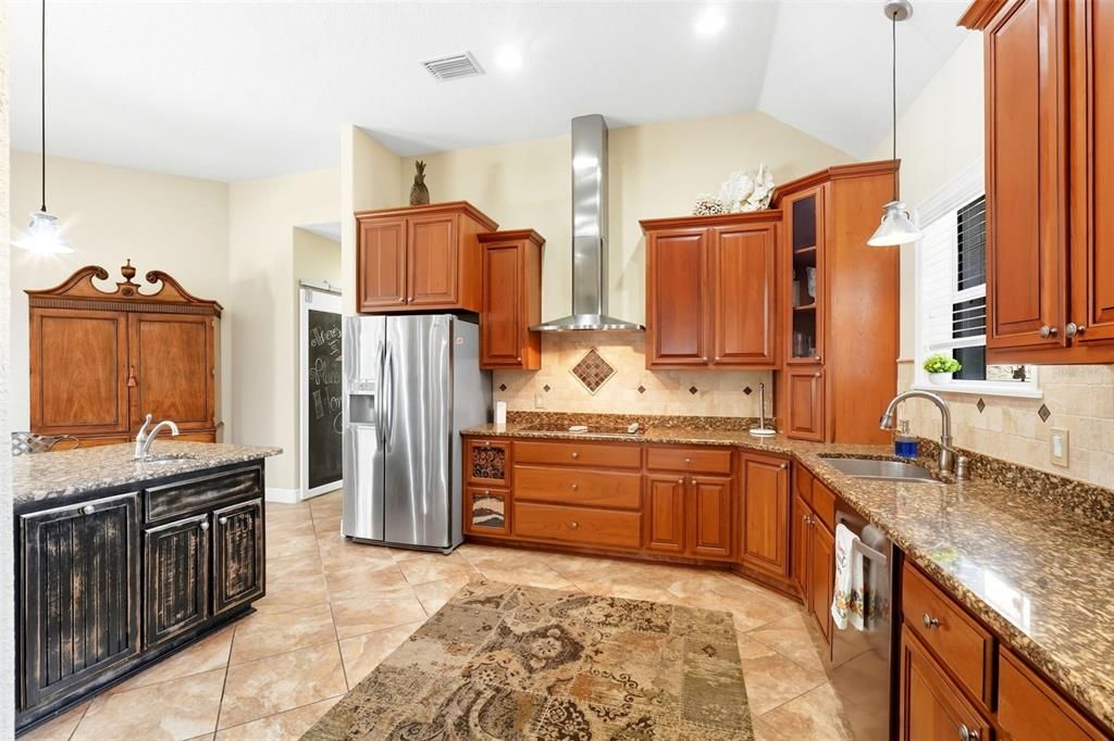 待售: $1,200,000 (3 贝兹, 2 浴室, 2800 平方英尺)