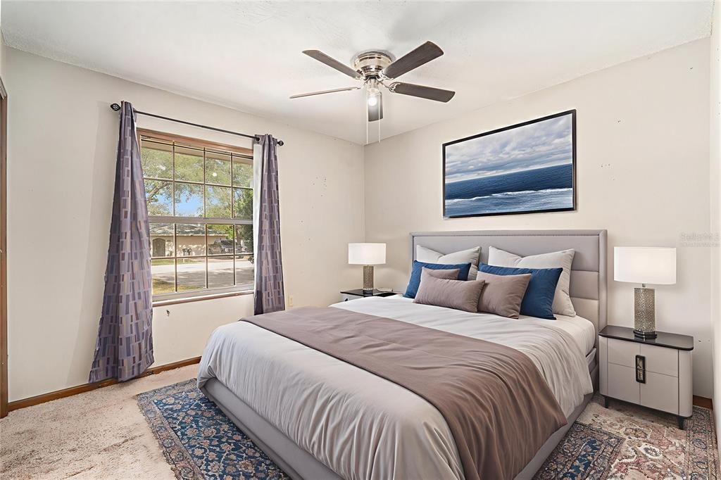 Active With Contract: $225,000 (2 beds, 2 baths, 1348 Square Feet)