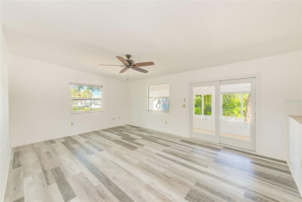 En Venta: $535,000 (2 camas, 2 baños, 1320 Pies cuadrados)