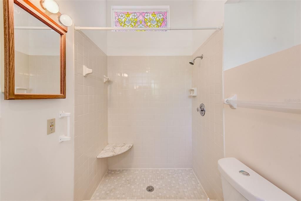 En Venta: $535,000 (2 camas, 2 baños, 1320 Pies cuadrados)