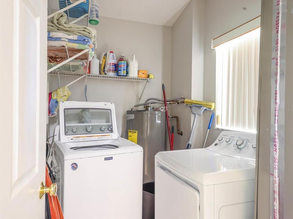 For Rent: $3,200 (2 beds, 2 baths, 1064 Square Feet)