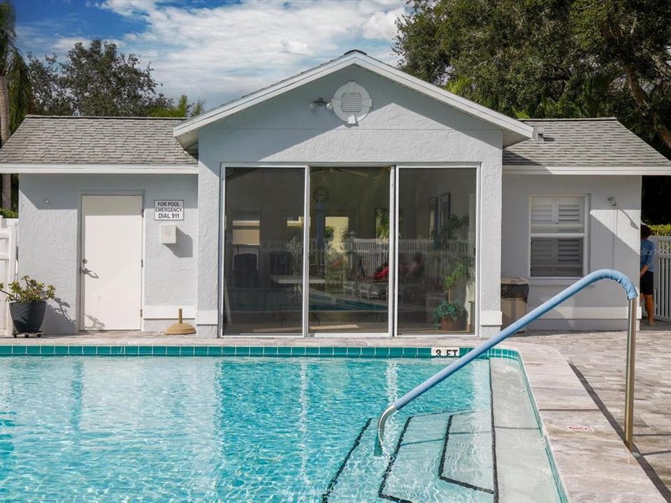 For Rent: $3,200 (2 beds, 2 baths, 1064 Square Feet)